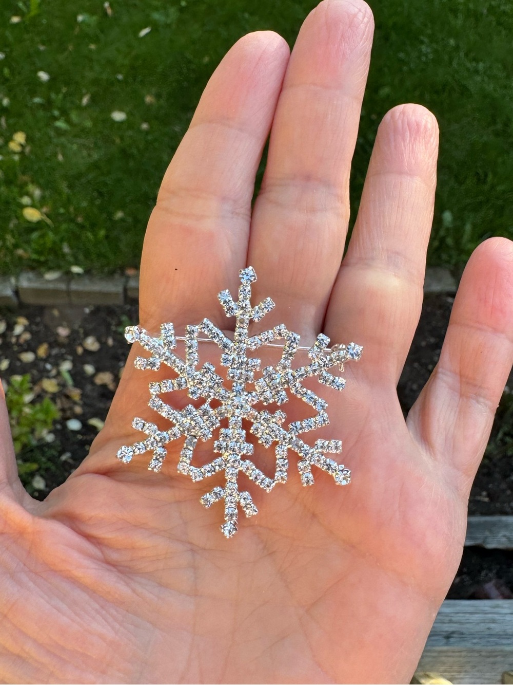 Sparkling Snowflake Crystal Brooch - Silver Tone